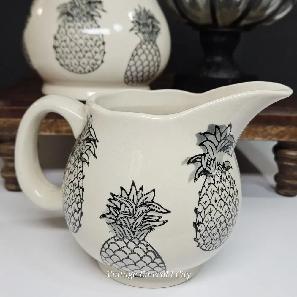 Vtg Signature Housewares Black Pineapples & White Lidded Sugar Bowl Dish Set / 2